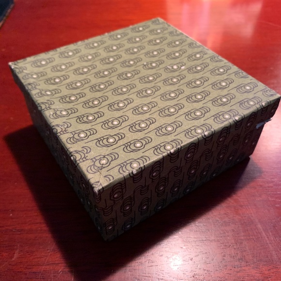 Beautiful jewelry box - Picture 2 of 15